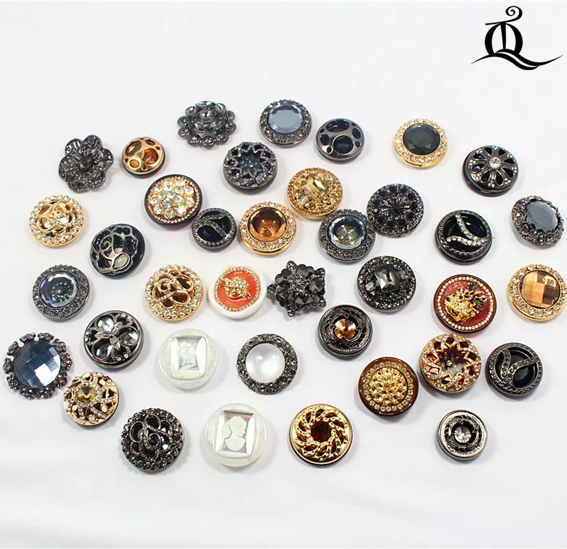 1 pcs,38mm mix fashion metal acrylic Fur buttons, Mink coat buttons. Rhinestone buttons. big with a diamond buckle.accessory
1 pcs,38mm mix fashion metal acrylic Fur buttons, Mink coat buttons. Rhinestone buttons. big with a diamond buckle.accessory