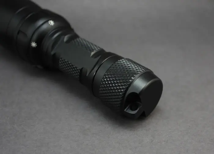 Q1 tactical flashlight dive light single flashlight US CREE Q27B diving 100 meters (yellow)
Q1 tactical flashlight dive light single flashlight US CREE Q27B diving 100 meters (yellow)