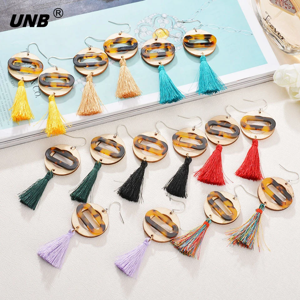 UNB Round Wood Charm Tassel Earrings for Women Boho Geometric Leopard Acrylic Earrings for Women Statement Earings Jewelry Gifts
UNB Round Wood Charm Tassel Earrings for Women Boho Geometric Leopard Acrylic Earrings for Women Statement Earings Jewelry Gifts