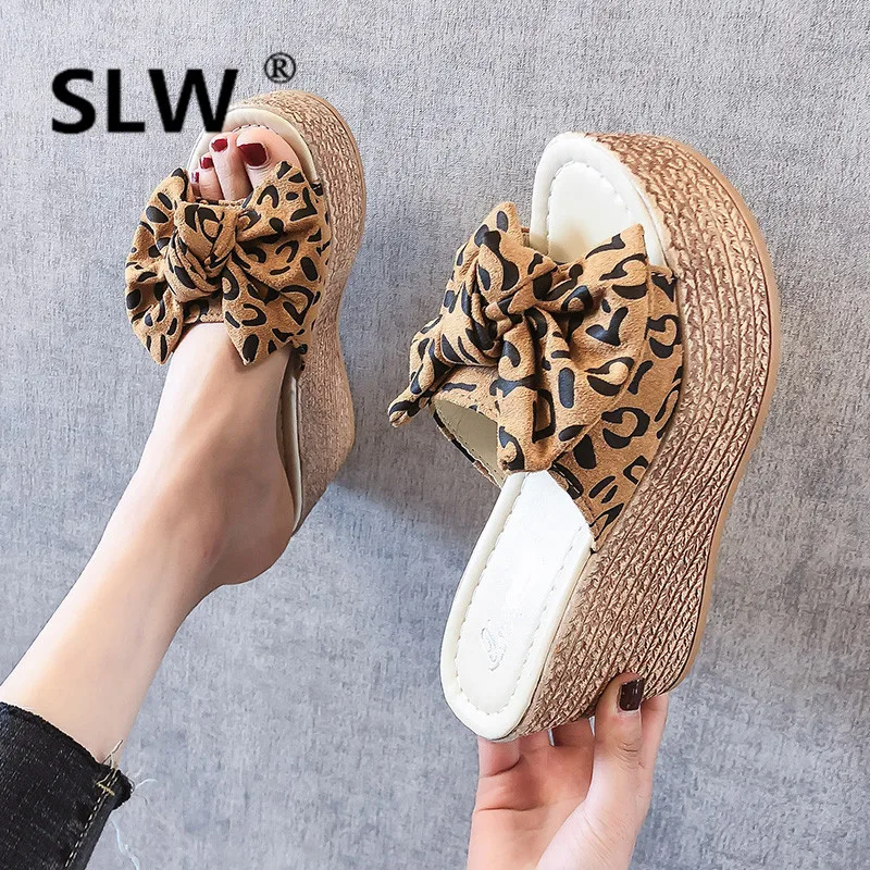beach flip flops Med Wedges summer Thin Heels wedge Faux Suede women outdoor Beach Butterfly-knot slipper Slides Leopard
beach flip flops Med Wedges summer Thin Heels wedge Faux Suede women outdoor Beach Butterfly-knot slipper Slides Leopard