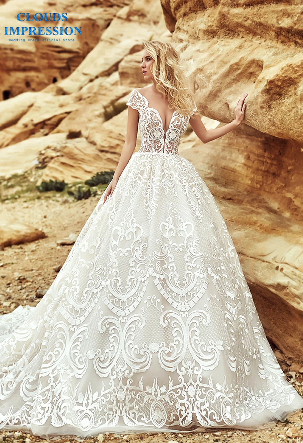CLOUDS IMPRESSION Sexy 2019 A Line Wedding Dress Lace Deep V neck Vestige De Noiva Bridal Dress Gown Plus Size Real photo
CLOUDS IMPRESSION Sexy 2019 A Line Wedding Dress Lace Deep V neck Vestige De Noiva Bridal Dress Gown Plus Size Real photo