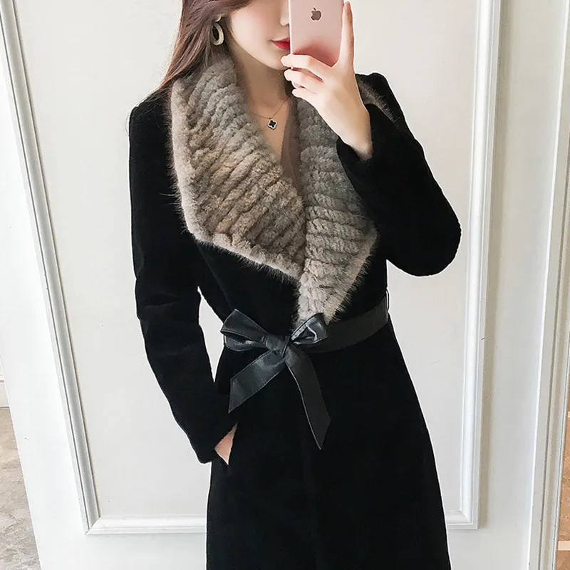 Real Fur Coat Women Korean Winter Warm Sheep Fur Jacket Sheep Shearing Woolen Overcoat Abrigos Mujer Invierno 2019 1799 YY601
Real Fur Coat Women Korean Winter Warm Sheep Fur Jacket Sheep Shearing Woolen Overcoat Abrigos Mujer Invierno 2019 1799 YY601