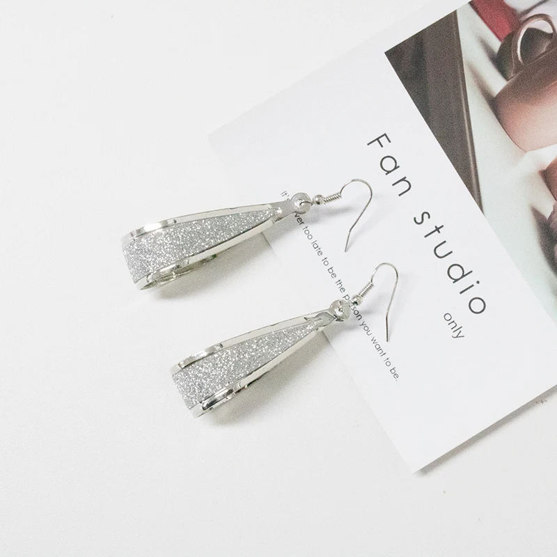 YANZIXG New Vintage Punk Exaggeration Scrub Dangle Water Drops Earrings For Women Silver Long Earrings Jewelry
YANZIXG New Vintage Punk Exaggeration Scrub Dangle Water Drops Earrings For Women Silver Long Earrings Jewelry