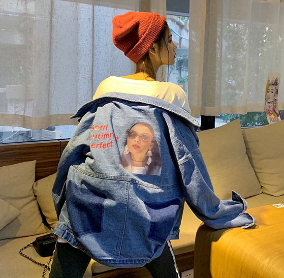 Women Face Character Letter Contrast Block Pocket Print Loose Vintage Korean Denim Jacket Streetwear Funny Casual Outfit Coat
Women Face Character Letter Contrast Block Pocket Print Loose Vintage Korean Denim Jacket Streetwear Funny Casual Outfit Coat