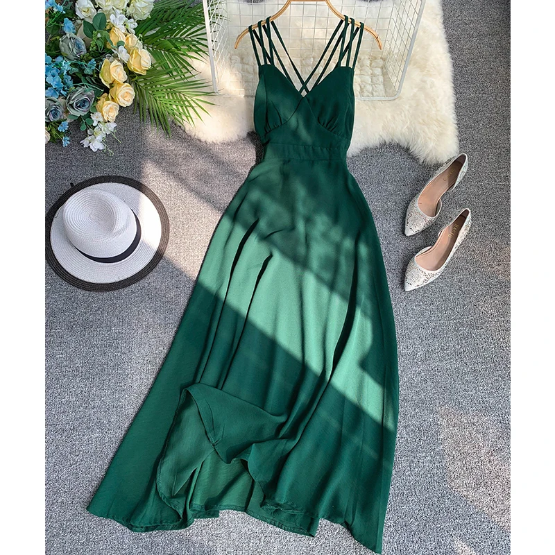 2019 new fashion women's dresses Summer sexy strap dress Slim thin holiday beach party 
2019 new fashion women's dresses Summer sexy strap dress Slim thin holiday beach party