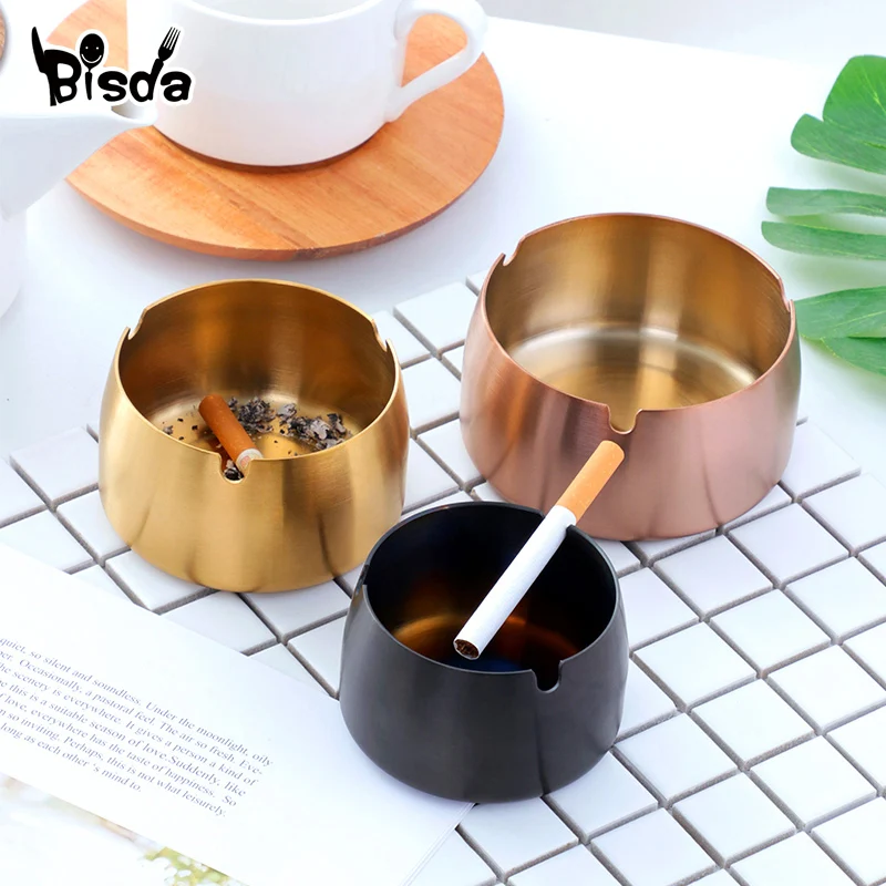1Pc Ash Tray Portable Stainless Steel Round Ashtray Putting Tobacco Ash Tools Anti-rusting Cigarette Holder Table-top Accessory
1Pc Ash Tray Portable Stainless Steel Round Ashtray Putting Tobacco Ash Tools Anti-rusting Cigarette Holder Table-top Accessory