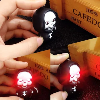 Behogar 2PCS Halloween Cartoon Skeleton Keychain Key Chain Keyring with LED Lights Horrible Voice for Kids Boys Girls Decoration
Behogar 2PCS Halloween Cartoon Skeleton Keychain Key Chain Keyring with LED Lights Horrible Voice for Kids Boys Girls Decoration