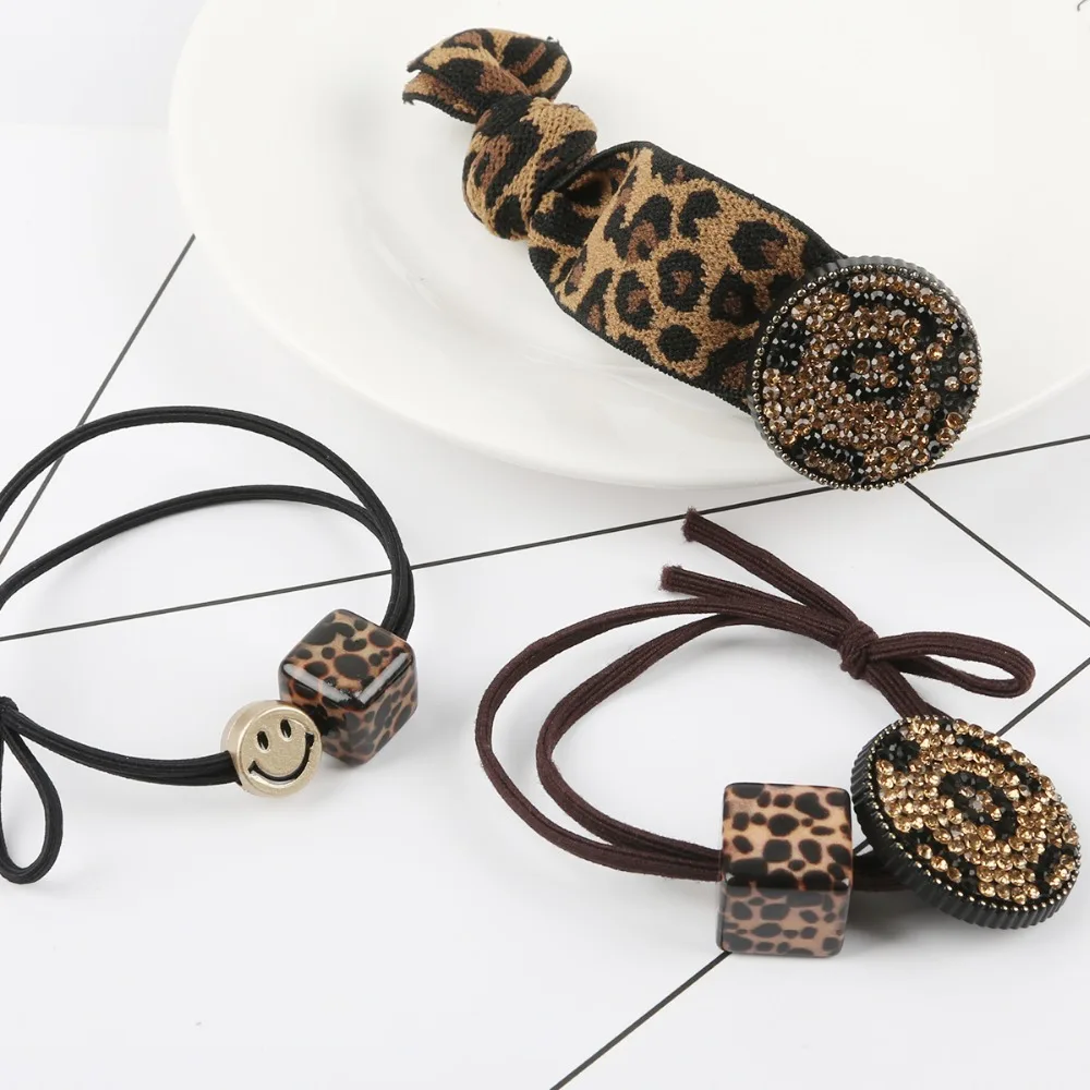 1-3Pcs Korean Fashion Leopard Square Smile Hair Ring Set Woman Hair Design Accessories Styling Tool 2019 New Arrival
1-3Pcs Korean Fashion Leopard Square Smile Hair Ring Set Woman Hair Design Accessories Styling Tool 2019 New Arrival