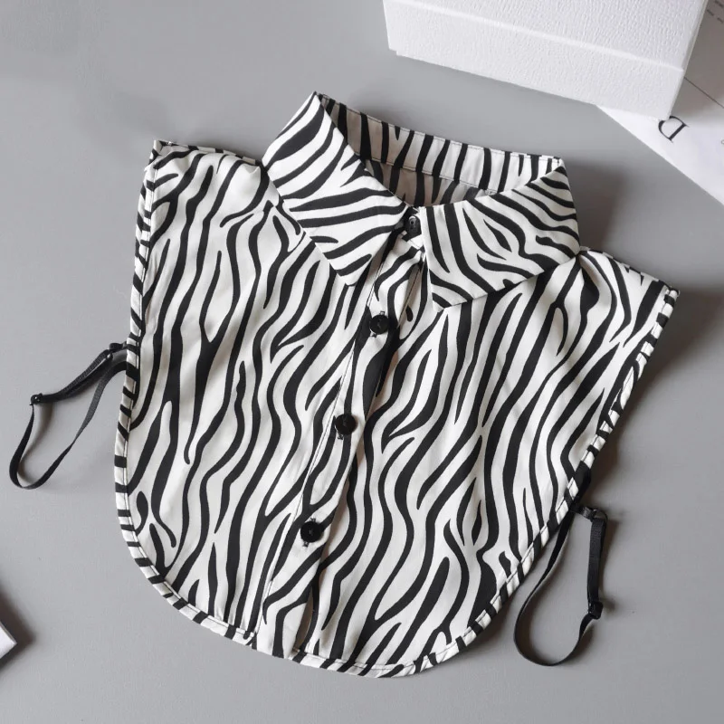 Leopard Print False Collar Shirt Fake Collar for Women Detachable Fake Shirt Collar Stripe Peter Pan Detachable Dot Fake Collar
Leopard Print False Collar Shirt Fake Collar for Women Detachable Fake Shirt Collar Stripe Peter Pan Detachable Dot Fake Collar