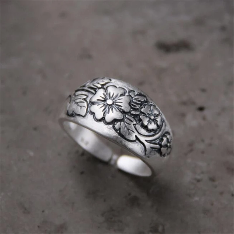 Retro 100% 925 Sterling Silver Carved Plum Flower Rings for Women Jewelry Fashion Open Adjustable Finger Ring 16.50mm Wide
Retro 100% 925 Sterling Silver Carved Plum Flower Rings for Women Jewelry Fashion Open Adjustable Finger Ring 16.50mm Wide