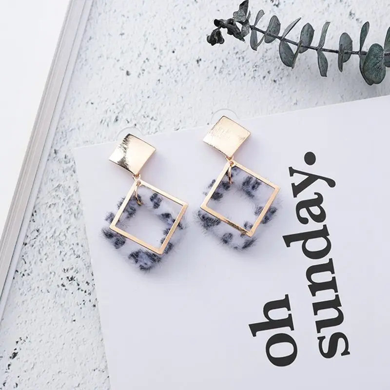 9692945603_1401670587