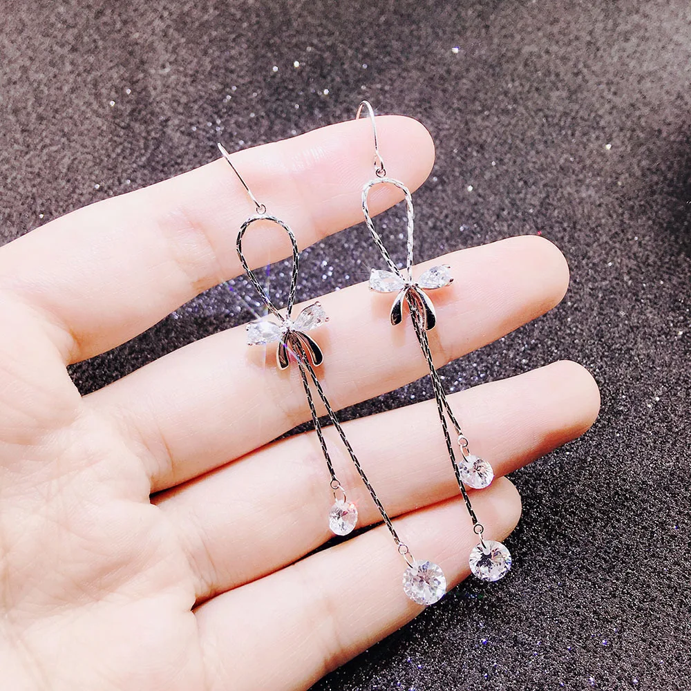 YUN RUO Cubic Zircon Sweet Boeknot Tassel Stud Earring S925 Silver Pin Hypoallergenic Woman Fashion Jewelry Gift Drop Shipping
YUN RUO Cubic Zircon Sweet Boeknot Tassel Stud Earring S925 Silver Pin Hypoallergenic Woman Fashion Jewelry Gift Drop Shipping