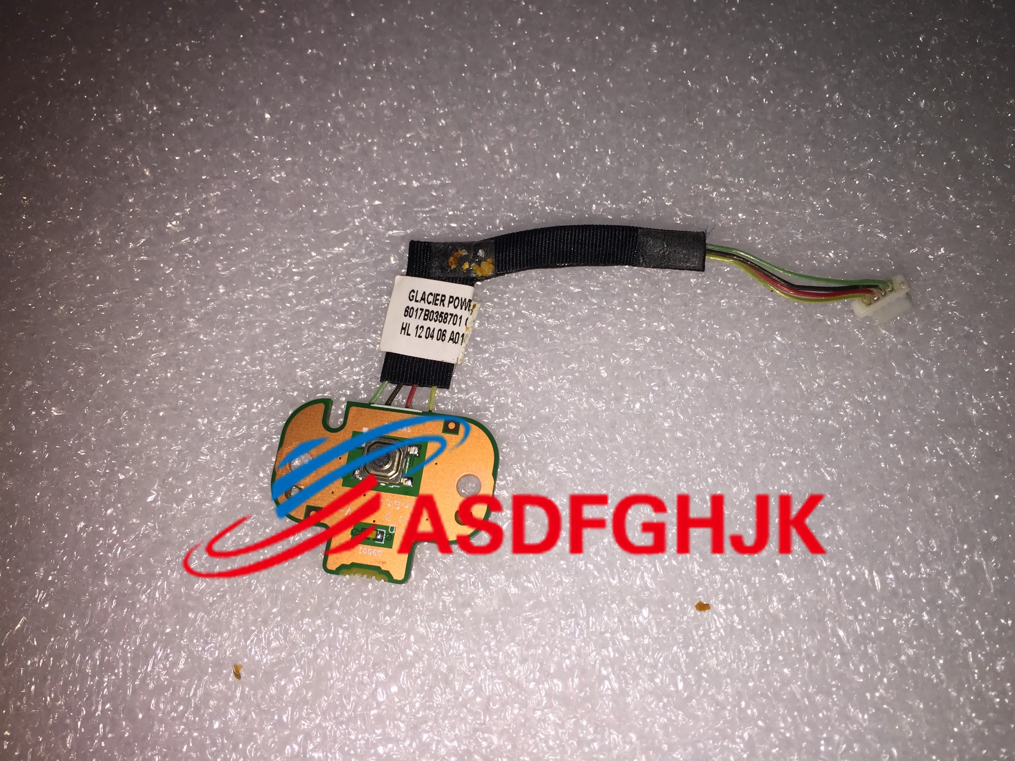 Original 6050A2495601 POWER A02 FOR Toshiba Satellite P875 P870 Series Power Button Board W/ Cable Test OK
Original 6050A2495601 POWER A02 FOR Toshiba Satellite P875 P870 Series Power Button Board W/ Cable Test OK