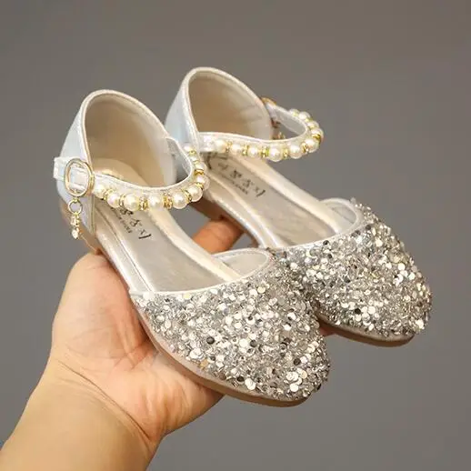 Kids Shoes Girls Shoes 2019 Princess Shoes Sequins Children's Flat Heels Sandal Fashion Kids Dance Sandals Pink Gold Silver
Kids Shoes Girls Shoes 2019 Princess Shoes Sequins Children's Flat Heels Sandal Fashion Kids Dance Sandals Pink Gold Silver