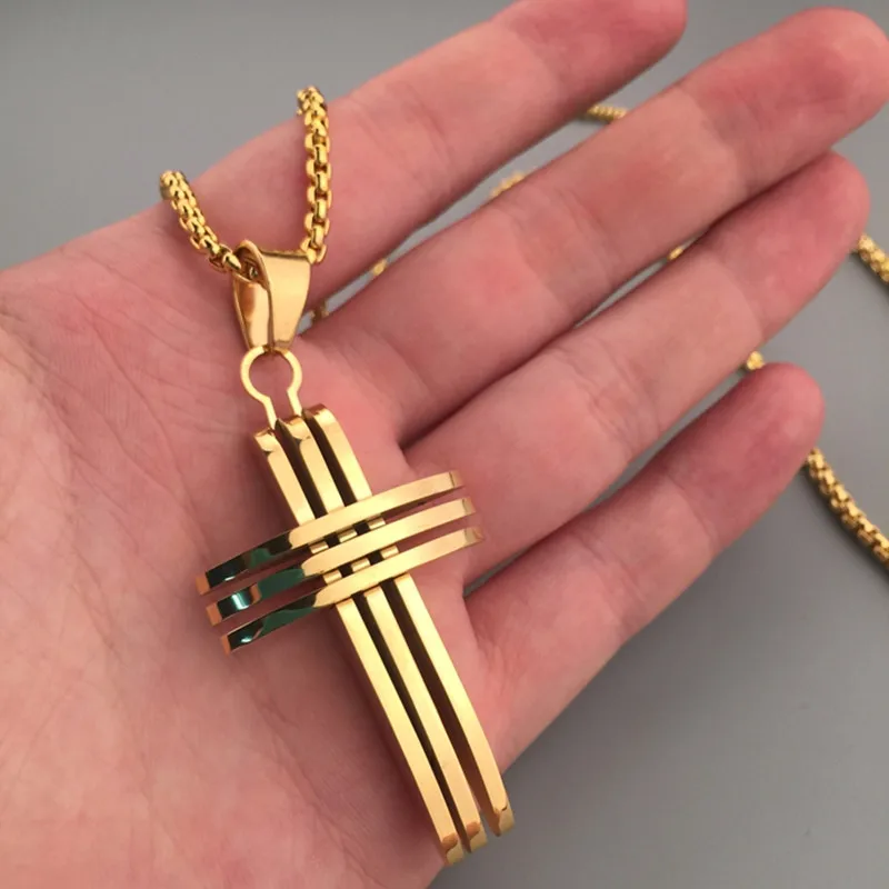 Iced Out High Quality Stainless Steel Jewelry Yellow 3 Lines Cross Pendant Necklace Hip Hop Gift for Unisex
Iced Out High Quality Stainless Steel Jewelry Yellow 3 Lines Cross Pendant Necklace Hip Hop Gift for Unisex