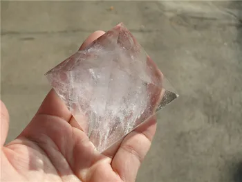 60*60mm Low Price Natural Clear Quartz Crystal Pyramid Healing Wholesale Reiki Healing Handcarved
60*60mm Low Price Natural Clear Quartz Crystal Pyramid Healing Wholesale Reiki Healing Handcarved