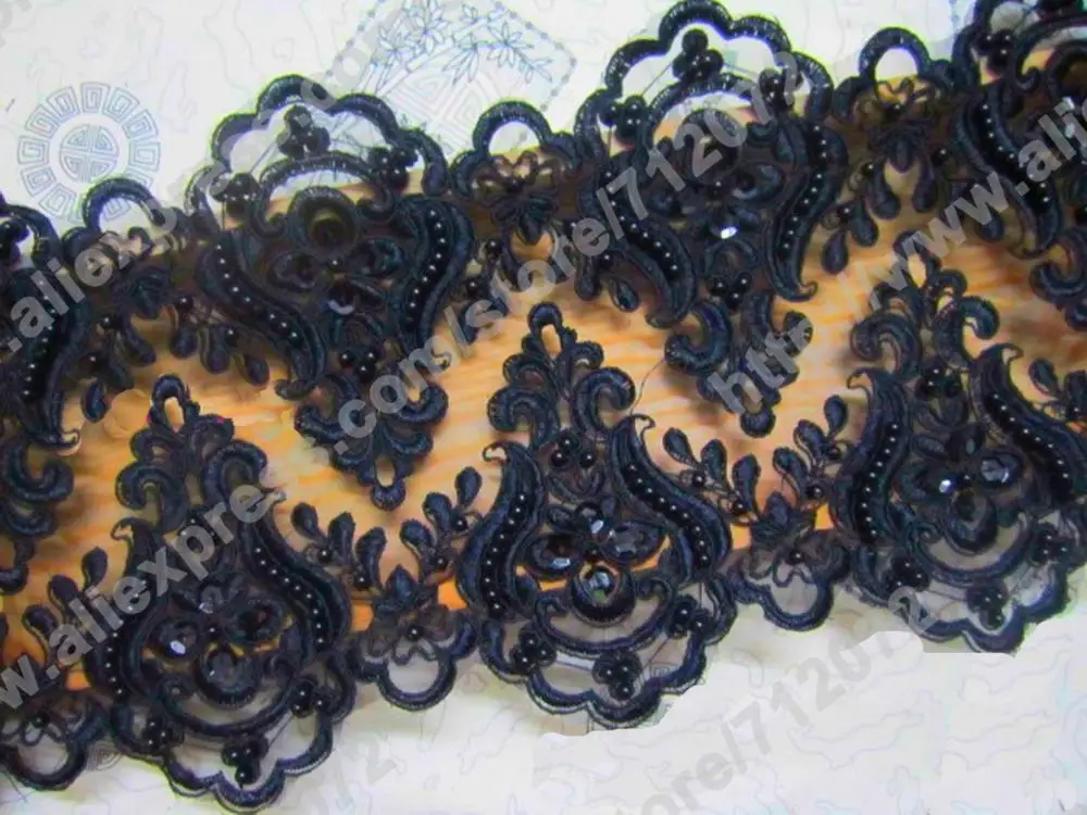 5 yards 7.5''(19CM) Black Bilateral Beaded sequins Embroidery lace trim gorgeous lace trim for fabric Millinery accent motif
5 yards 7.5''(19CM) Black Bilateral Beaded sequins Embroidery lace trim gorgeous lace trim for fabric Millinery accent motif