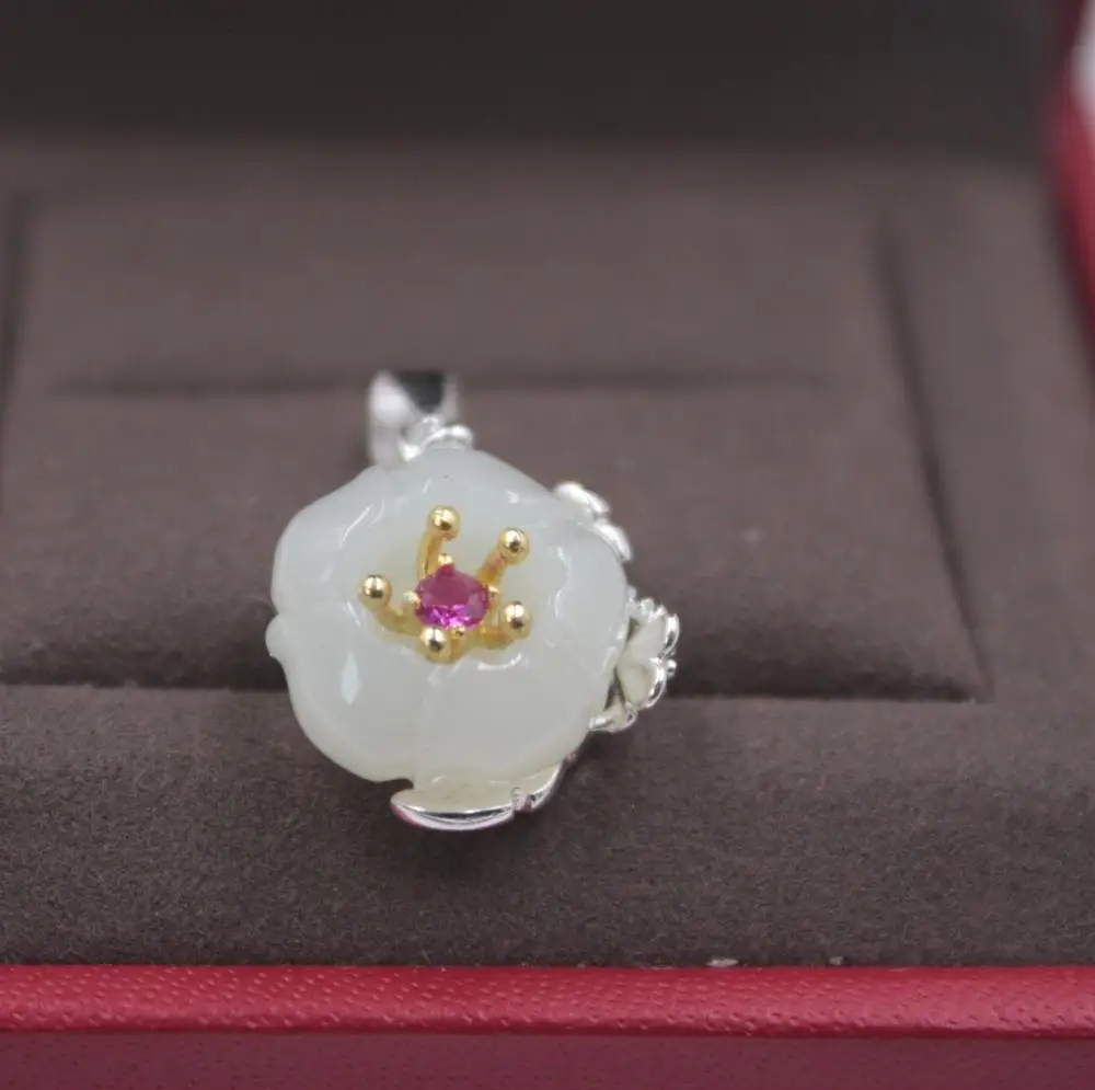 Real S925 Silver& Hetian Jade Pendant Women's Girl Charm Flower Lotus Pendant 22*15mm
Real S925 Silver& Hetian Jade Pendant Women's Girl Charm Flower Lotus Pendant 22*15mm