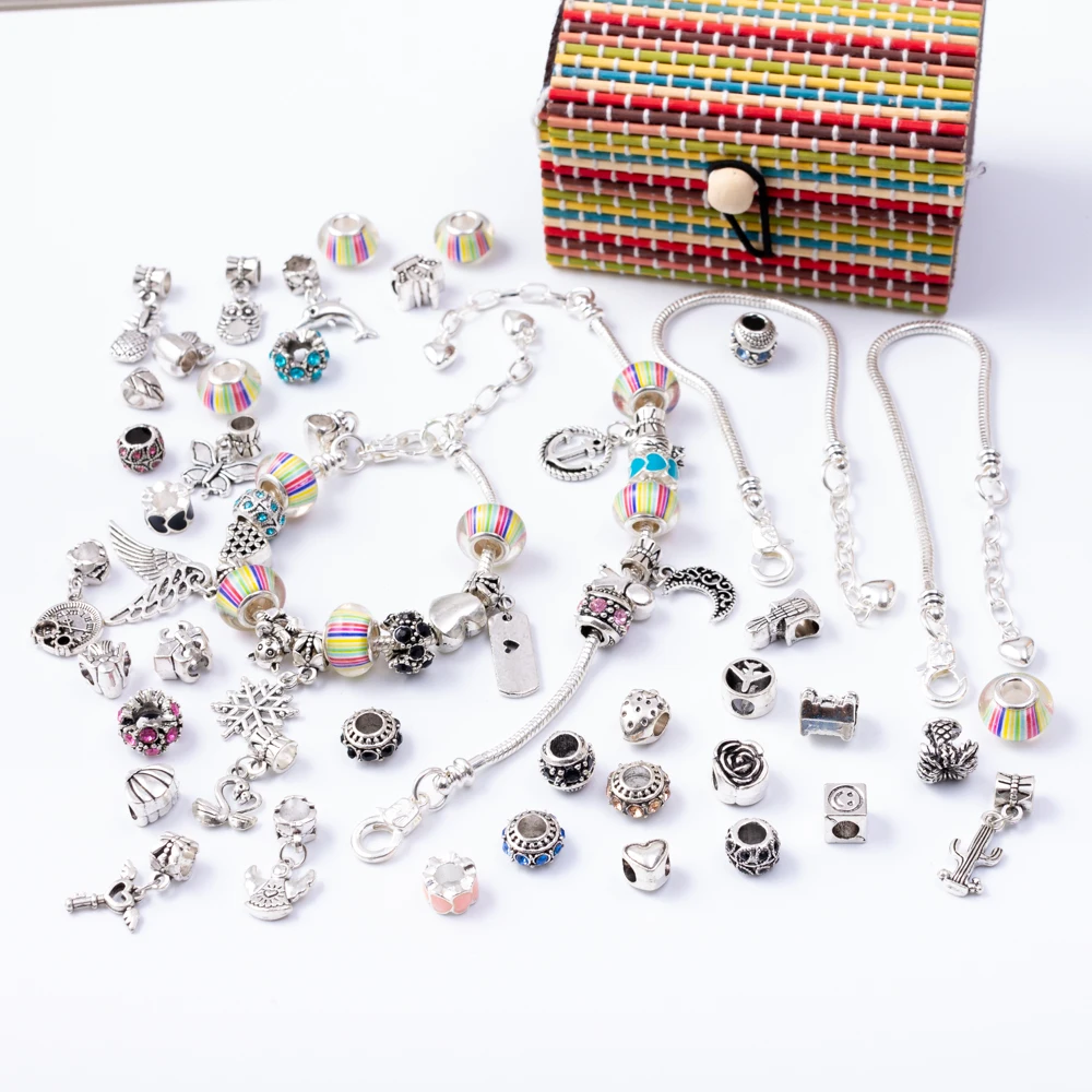 6 in 1 Charm Bracelet Making Kit DIY Craft European Bead Silver Plated Snake Chain Jewelry Gift Set for Girls Teens SL2003
6 in 1 Charm Bracelet Making Kit DIY Craft European Bead Silver Plated Snake Chain Jewelry Gift Set for Girls Teens SL2003