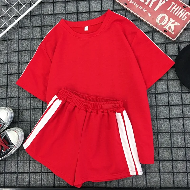 GCAROL New 2019 Summer Women 2 Piece Set Top And Shorts Elastic Waist Casual Tracksuits Summer Sport Active Outfits For Girls
GCAROL New 2019 Summer Women 2 Piece Set Top And Shorts Elastic Waist Casual Tracksuits Summer Sport Active Outfits For Girls