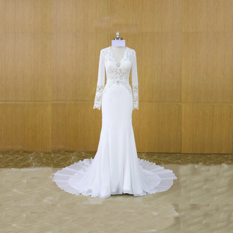 New Elegant Sexy Open Heart Hole Back Crystal Beading Wedding Dresses Robe De Mariage Vestidos De Novia
New Elegant Sexy Open Heart Hole Back Crystal Beading Wedding Dresses Robe De Mariage Vestidos De Novia