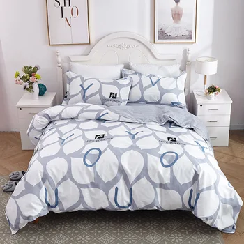 Luxury Bedding set the letter printing Duvet cover sets bed pillowcases sheet set King size Queen size set
Luxury Bedding set the letter printing Duvet cover sets bed pillowcases sheet set King size Queen size set