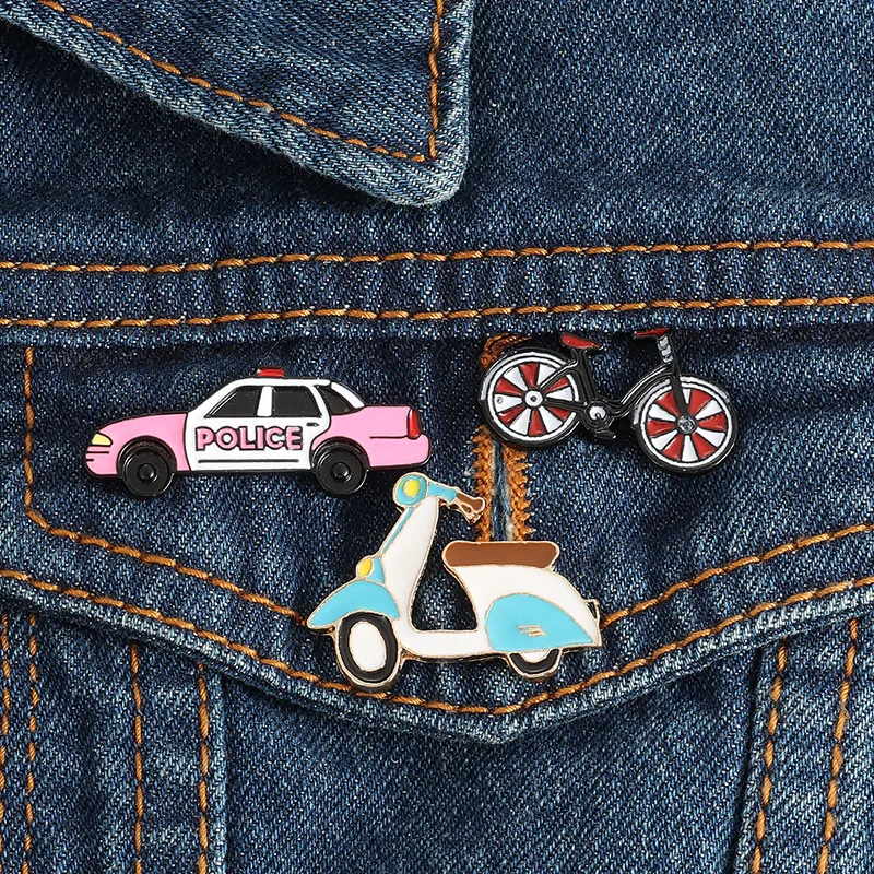 Cartoon cute car brooch police car motorcycle bicycle badge Enamel pin denim backpack cap badge boy girl fashion jewelry gift
Cartoon cute car brooch police car motorcycle bicycle badge Enamel pin denim backpack cap badge boy girl fashion jewelry gift