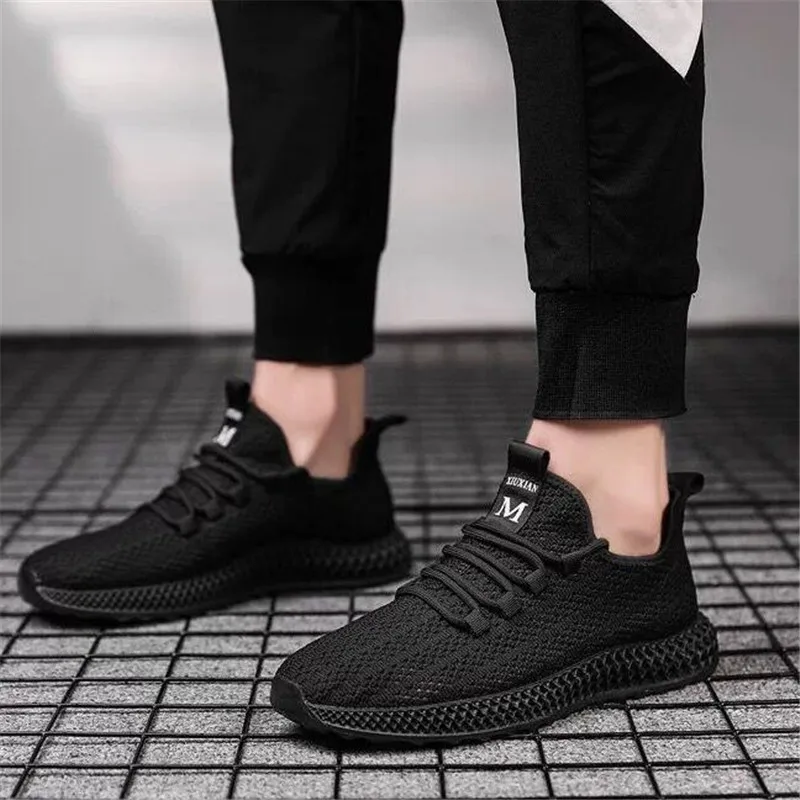 DIWEINI Brand Men Fashion Shoes Casual Men Shoes Cheap Men Sneakers Black Breathable Shoes 2019 Male Sneakers Zapatillas Hombre
DIWEINI Brand Men Fashion Shoes Casual Men Shoes Cheap Men Sneakers Black Breathable Shoes 2019 Male Sneakers Zapatillas Hombre