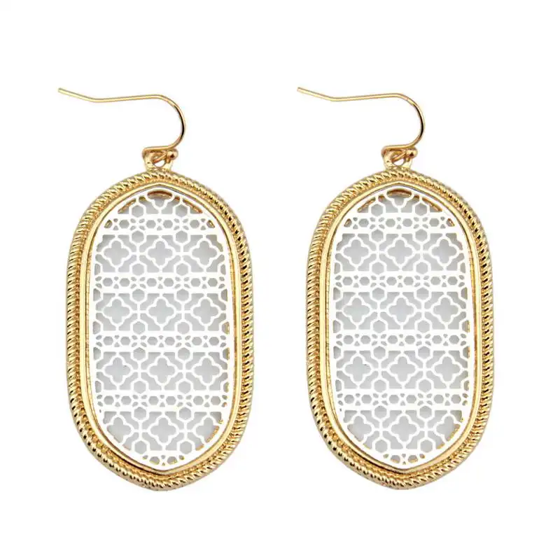 2017 Gold Filigree Quatrefoil Trellis Oval Earrings for Women Fall Fashion Jewelry Geometric Cutout Clover Dangle Earrings
2017 Gold Filigree Quatrefoil Trellis Oval Earrings for Women Fall Fashion Jewelry Geometric Cutout Clover Dangle Earrings