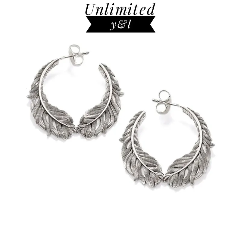 Feather Round Stud Earrings for Women Men Thomas Style Silver Fashion Ear Stud Jewelry 2018 Brand New Gifts
Feather Round Stud Earrings for Women Men Thomas Style Silver Fashion Ear Stud Jewelry 2018 Brand New Gifts