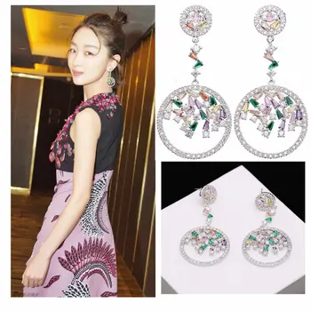 Luxury 925 Sterling Silver Crystal Pendant Earrings Female Rainbow Zircon Circle Fashion Wedding Long Earrings Women Jewelry
Luxury 925 Sterling Silver Crystal Pendant Earrings Female Rainbow Zircon Circle Fashion Wedding Long Earrings Women Jewelry