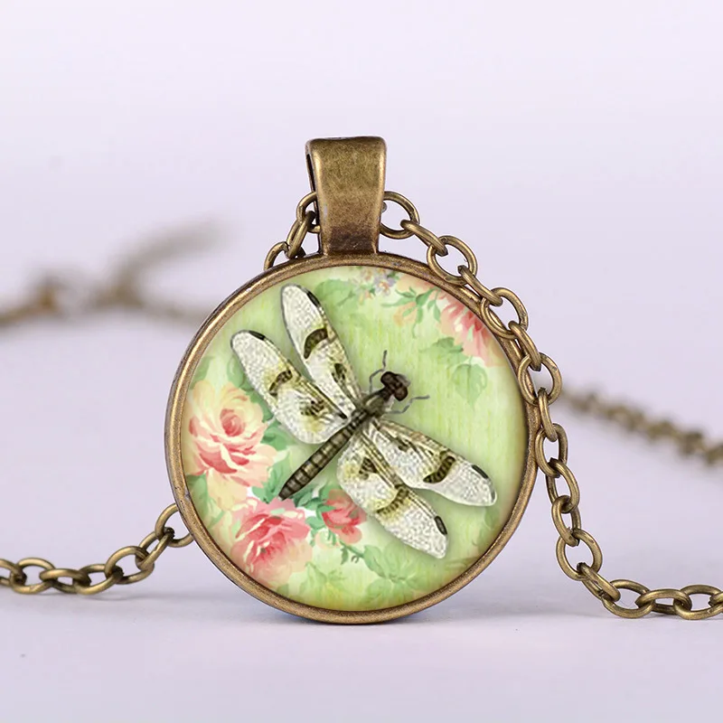 Hot! 3 Colors Dragonfly Glass Cabochon Pendant Necklace Choker Statement Necklace Anime Vintage Chain Mother's Day Gift
Hot! 3 Colors Dragonfly Glass Cabochon Pendant Necklace Choker Statement Necklace Anime Vintage Chain Mother's Day Gift