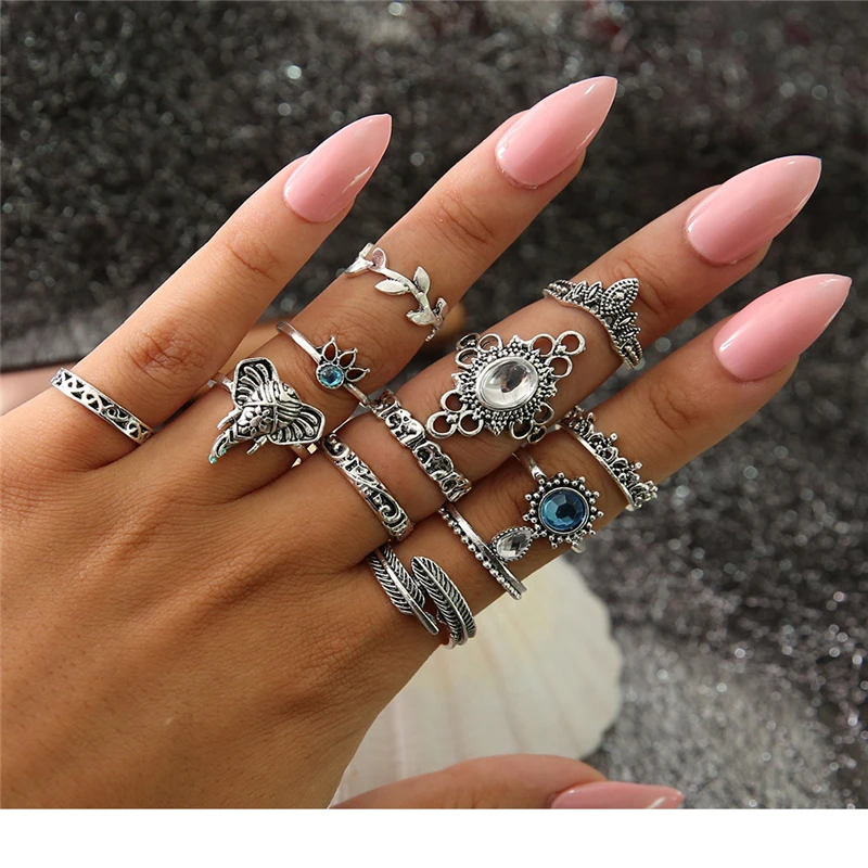 Bohemian Flower Ring Set Retro Ancient Silver Blue Crystal Elephant Feather Leaf Crown Ring Finger Jewelry New Ball Wedding Gift
Bohemian Flower Ring Set Retro Ancient Silver Blue Crystal Elephant Feather Leaf Crown Ring Finger Jewelry New Ball Wedding Gift