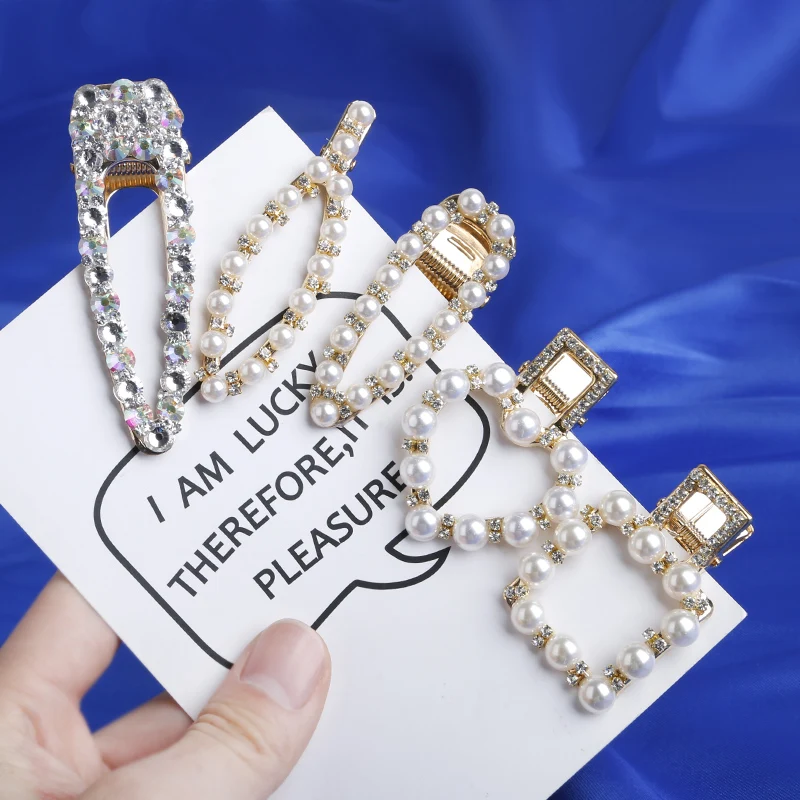 5Pcs Fashion Pearl Hair Clip for Women Elegant Korean Design Snap Barrette Stick Gold Metal Alloy Hair Clip Water Drop Wedding
5Pcs Fashion Pearl Hair Clip for Women Elegant Korean Design Snap Barrette Stick Gold Metal Alloy Hair Clip Water Drop Wedding