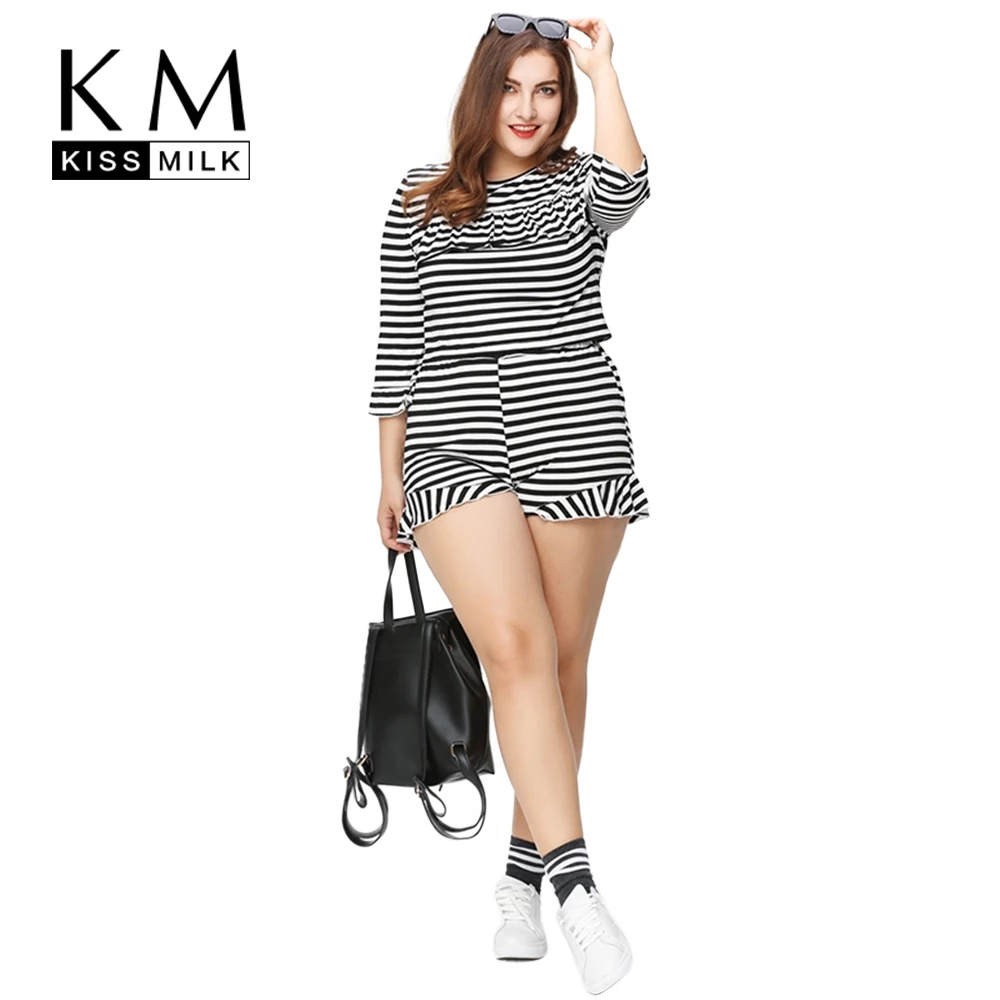 Kissmilk Plus Size New Fashion Women Ruffle Comfortable Suit Casual Thin Sets Black and White Stripes 3XL 4XL 5XL 6XL
Kissmilk Plus Size New Fashion Women Ruffle Comfortable Suit Casual Thin Sets Black and White Stripes 3XL 4XL 5XL 6XL