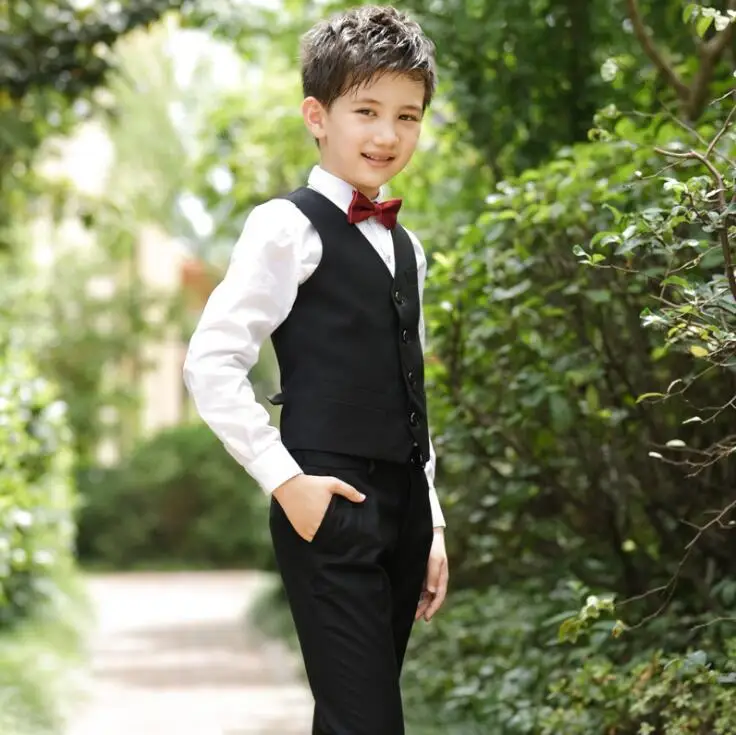 Boys suits for weddings Kids Vest Suits Black Wedding Suits Kids Party Big Children Clothing Set Boy Formal Classic Costume
Boys suits for weddings Kids Vest Suits Black Wedding Suits Kids Party Big Children Clothing Set Boy Formal Classic Costume