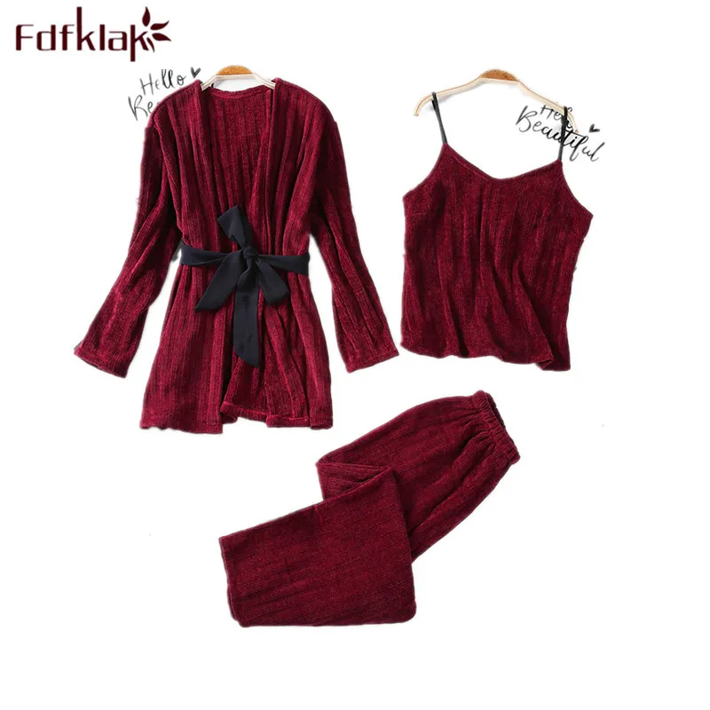 Fdfklak Casual New Gold Velvet 3 Pieces Warm Winter Pajamas Sets Women Sexy Pajamas Sleepwear Nightwear Pijamas Pijama Mujer
Fdfklak Casual New Gold Velvet 3 Pieces Warm Winter Pajamas Sets Women Sexy Pajamas Sleepwear Nightwear Pijamas Pijama Mujer