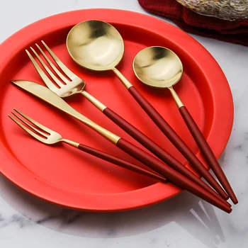 China Red Stainless Steel Western Steak Cutlery Spoon Set Main Spoon Home Cutlery Set
China Red Stainless Steel Western Steak Cutlery Spoon Set Main Spoon Home Cutlery Set