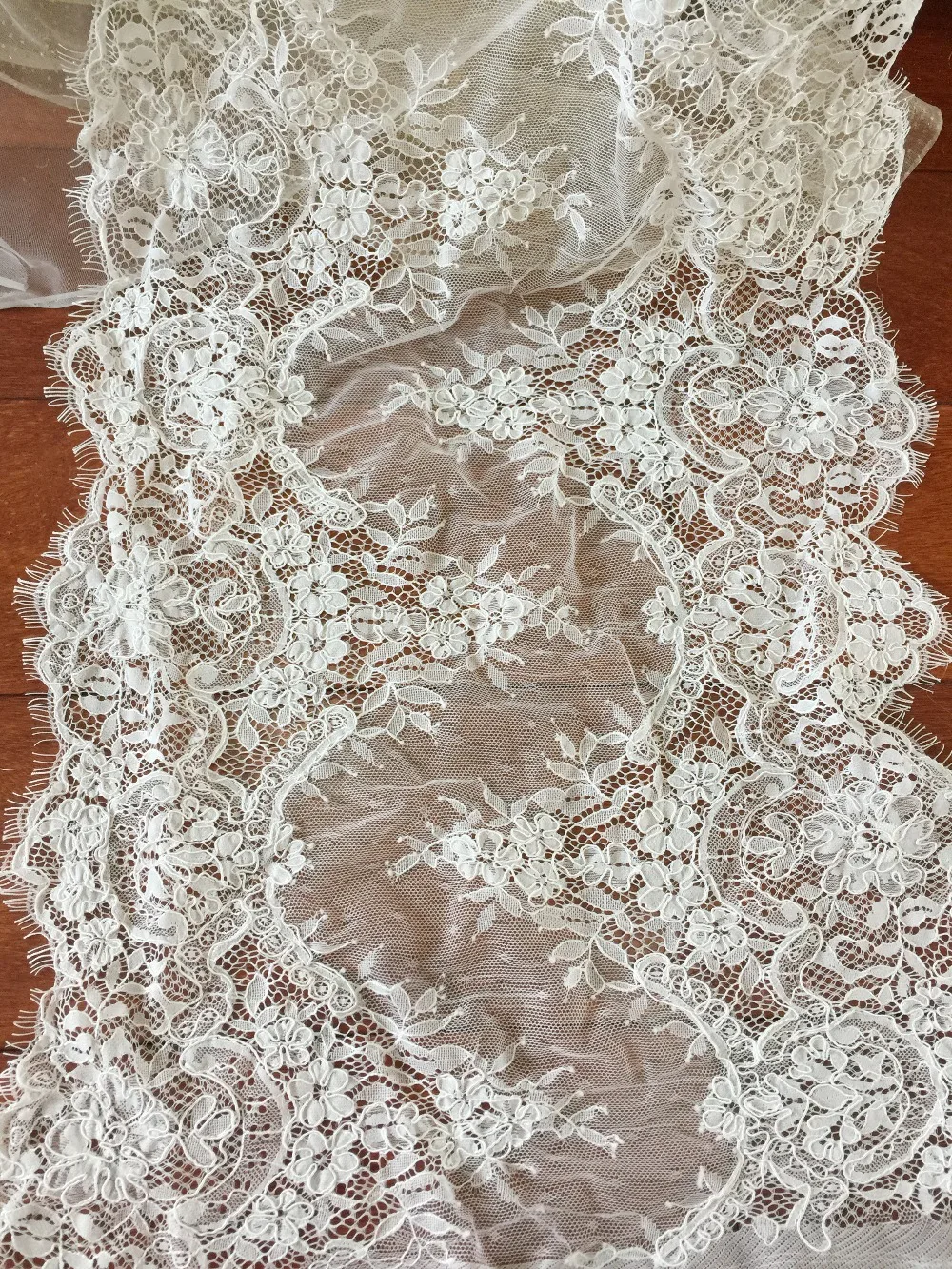 

3 Yards Top Quality French Alencon Lace Fabric , Cord Floral Embroidery Scalloped Trim for Wedding Veils Shrug 40 cm wide
