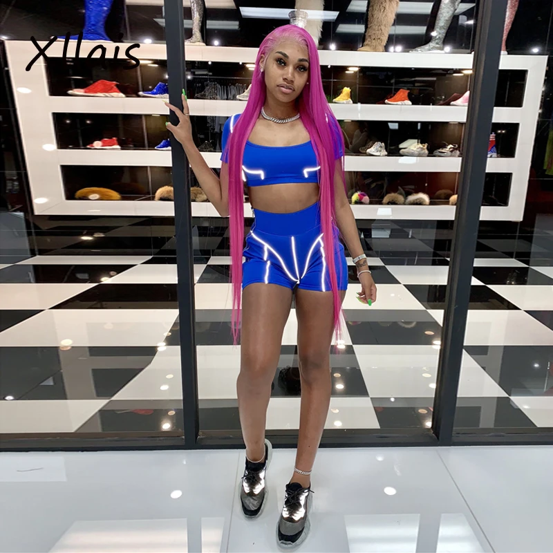 XLLAIS Reflective Blue Color Shorts Matching Sets Women Sexy Strapless Short Sleeve Tank Top Tight Mini Shorts 2 Piece Set Cloth
XLLAIS Reflective Blue Color Shorts Matching Sets Women Sexy Strapless Short Sleeve Tank Top Tight Mini Shorts 2 Piece Set Cloth