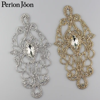 3.54*7.08 inch Oval Crystal applique rhinestone patch Epaulet sew on sleeves arm for Wedding dress Clothing accessories YH Z020
3.54*7.08 inch Oval Crystal applique rhinestone patch Epaulet sew on sleeves arm for Wedding dress Clothing accessories YH Z020