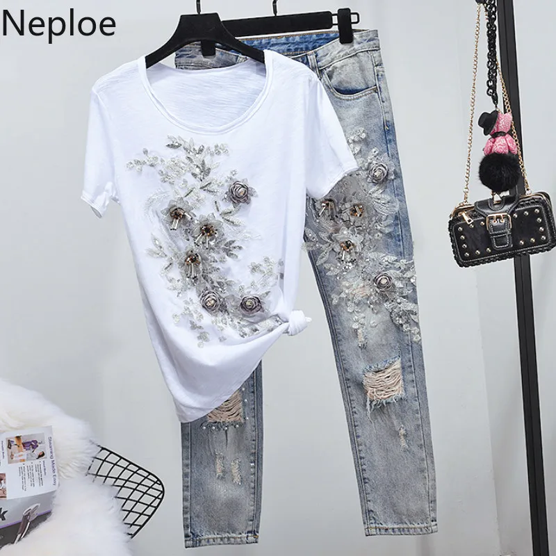 Neploe 2 Piece Set Women Embroidery Flares Cotton Short Sleeve T Shirts+ Hole Button Fly Long Jeans Fashion Suits 43700
Neploe 2 Piece Set Women Embroidery Flares Cotton Short Sleeve T Shirts+ Hole Button Fly Long Jeans Fashion Suits 43700