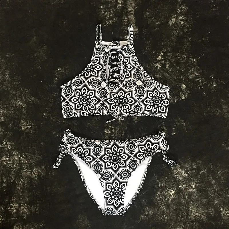 New Arrivals Sexy Bandage Swimsuit Print Bathing Suit High Neck Bikini Monokini Summer Sexy Brazilian Cropped Biquini
New Arrivals Sexy Bandage Swimsuit Print Bathing Suit High Neck Bikini Monokini Summer Sexy Brazilian Cropped Biquini