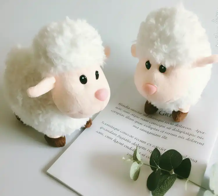 baby sheep sleep toy