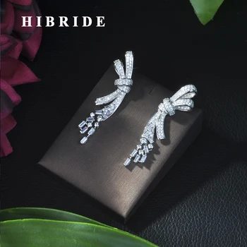 HIBRIDE Brand High Quality Silver Color Long Clear Crystal Stud Earring Fashion Cubic Zirconia Women Jewelry E-136
HIBRIDE Brand High Quality Silver Color Long Clear Crystal Stud Earring Fashion Cubic Zirconia Women Jewelry E-136