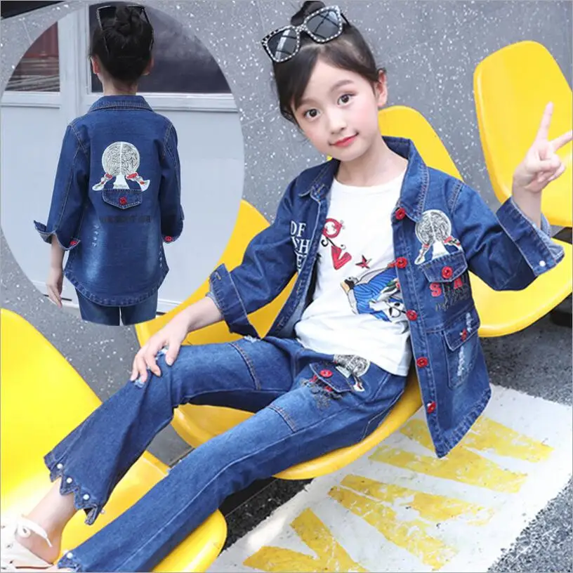 2018 New Girls Spring/Autumn Denim Set Children's Fashion Letter Print Long Sleeve Jacket Pearl Jeans Suit Kid/Baby Clothes
2018 New Girls Spring/Autumn Denim Set Children's Fashion Letter Print Long Sleeve Jacket Pearl Jeans Suit Kid/Baby Clothes