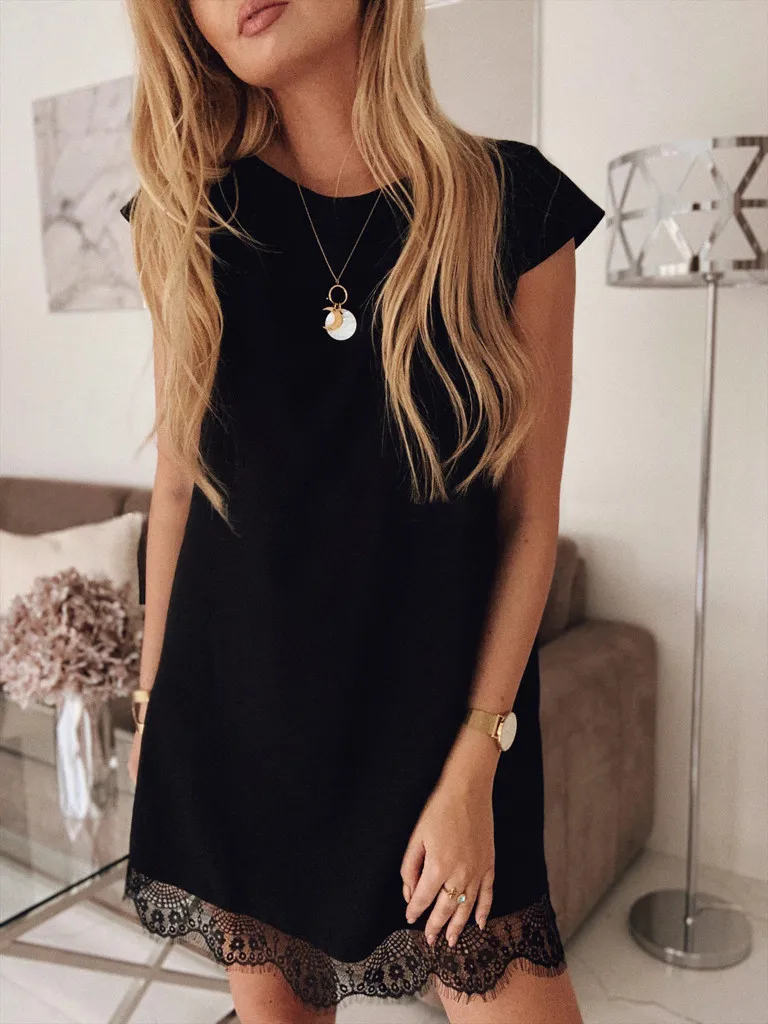 Short-sleeved sexy solid color dress female 2019 summer new women's O-neck short-sleeved lace mini dress summer beach party
Short-sleeved sexy solid color dress female 2019 summer new women's O-neck short-sleeved lace mini dress summer beach party