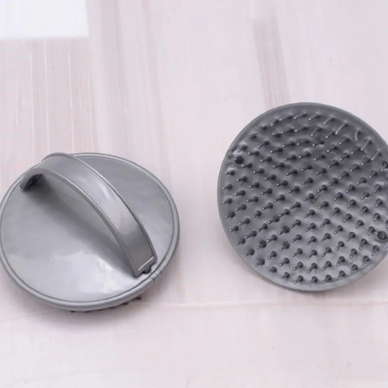 1Pc Grey Shampoo Brush Comb Silicone Massage Scalp Anti-skid Hairbrush Massage Comb Bath and Scalp Massager
1Pc Grey Shampoo Brush Comb Silicone Massage Scalp Anti-skid Hairbrush Massage Comb Bath and Scalp Massager