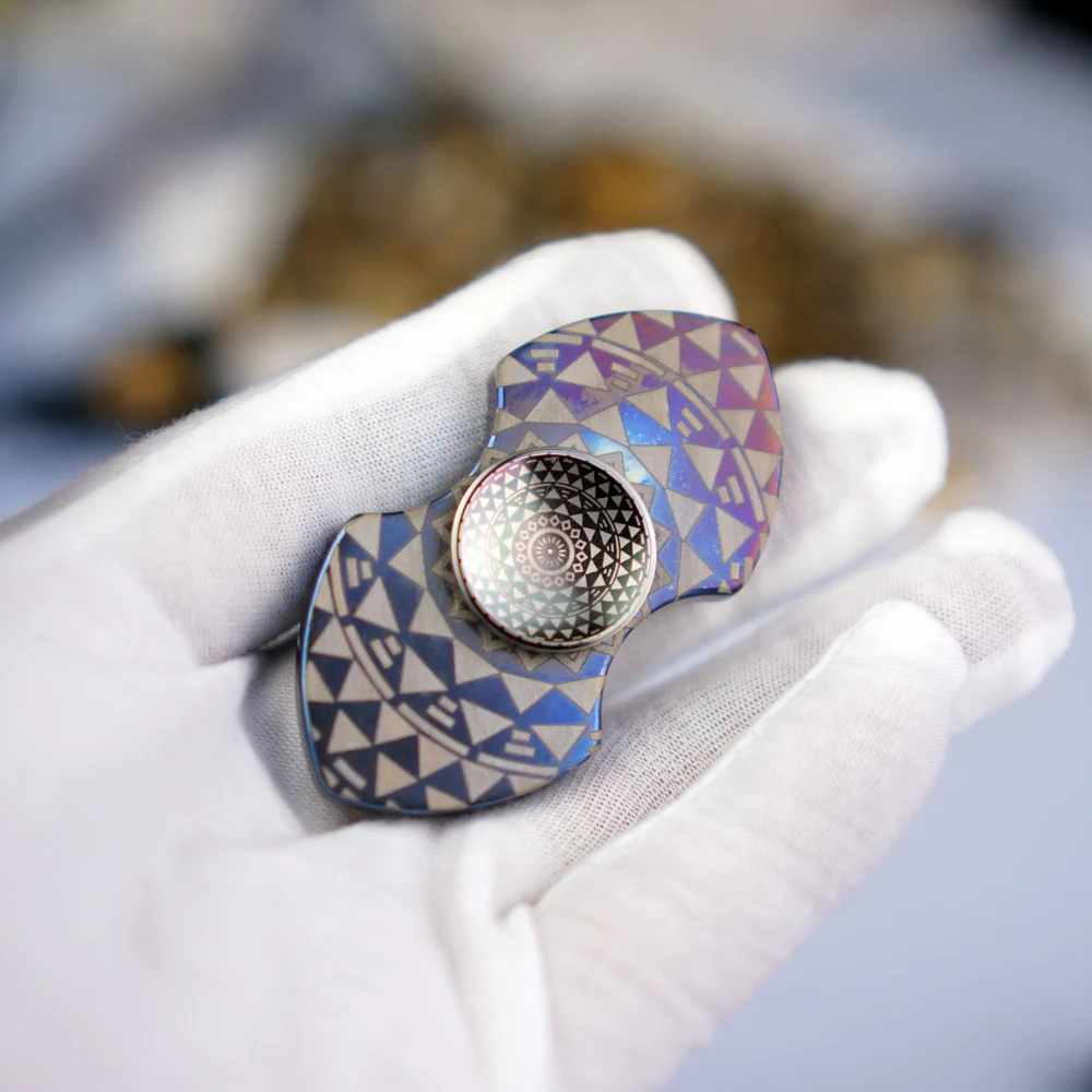 Fidget Spinner "Titanium Totem" Roast Blue Laser Hand Spinner High Speed Titanium Alloy EDC Anti-stress Classic Toy Gift
Fidget Spinner "Titanium Totem" Roast Blue Laser Hand Spinner High Speed Titanium Alloy EDC Anti-stress Classic Toy Gift