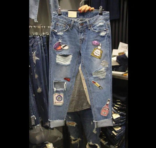 Plus Size Jeans Women 2018 Fashion Korean Personality Hole Sequins Large Harlem Jeans Students Nine-point Denim Pants Trousers
Plus Size Jeans Women 2018 Fashion Korean Personality Hole Sequins Large Harlem Jeans Students Nine-point Denim Pants Trousers